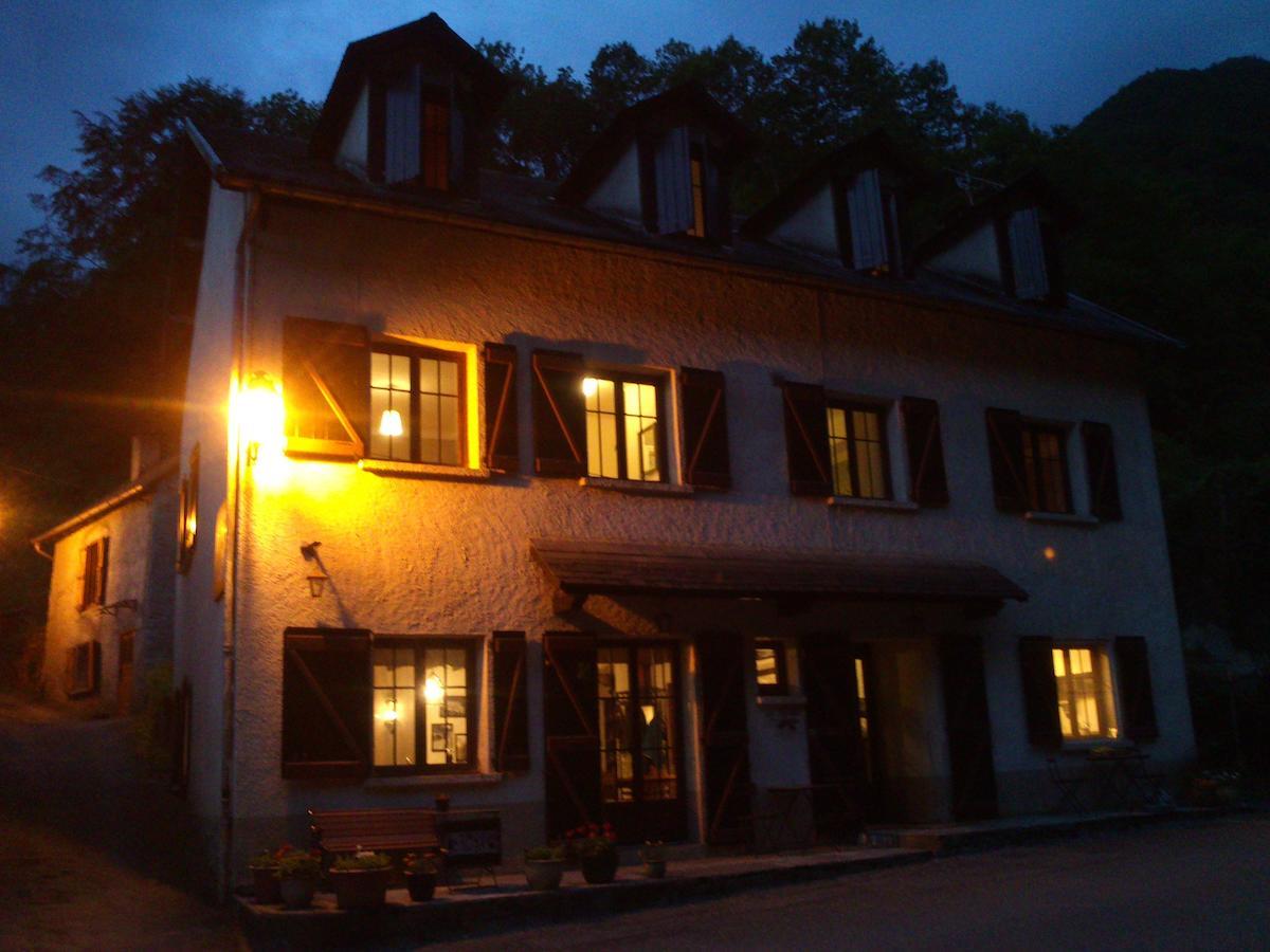 Auberge Les Myrtilles Couflens Exterior foto